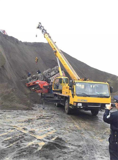 高密上犹道路救援